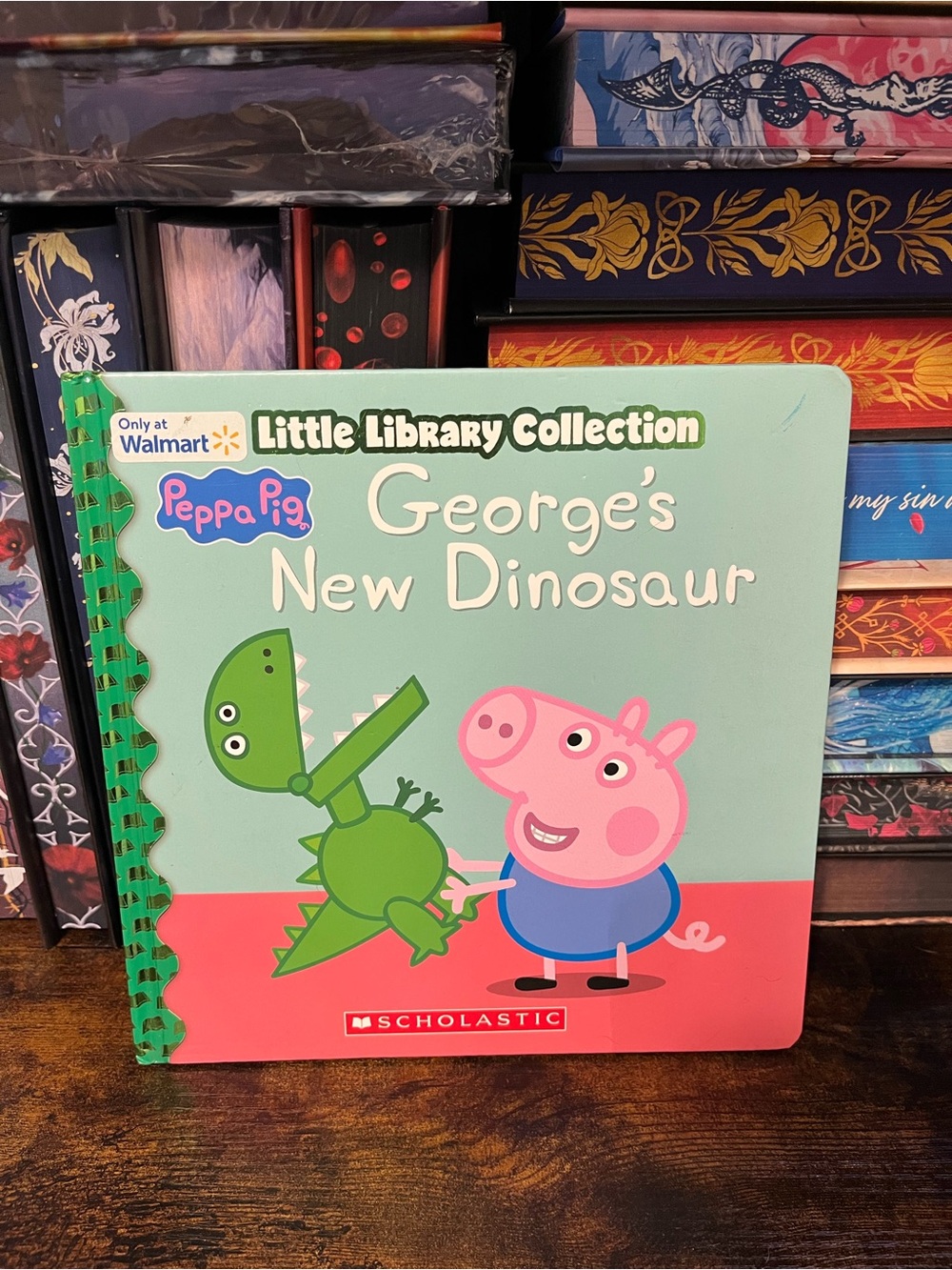 Peppa Pig: George's New Dinosaur Toddler Preschool Book